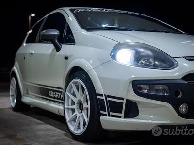 Usata Abarth Punto Evo 165 CV (121 kW) 2013 Bianco Utilitaria