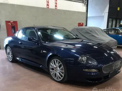 Begagnad Maserati GranSport 401 HK (294 kW) 2005 Blå Sportkupé