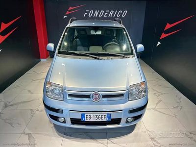 Usata Fiat Panda Emotion 69 CV (50 kW) 2010 Bianco Utilitaria