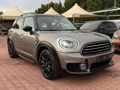 Usata Mini Cooper D Countryman Hype 150 CV (110 kW) 2019 Viola SUV