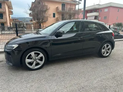 Usata Audi A1 Sportback Advanced Plus 110 CV (80 kW) 2020 Nero Utilitaria