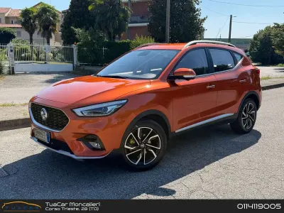 Usata MG ZS Luxury 111 CV (81 kW) 2024 Arancione SUV