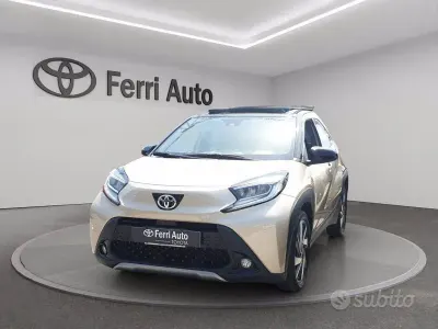 Usata Toyota Aygo X Lounge 72 CV (52 kW) 2022 Nero SUV