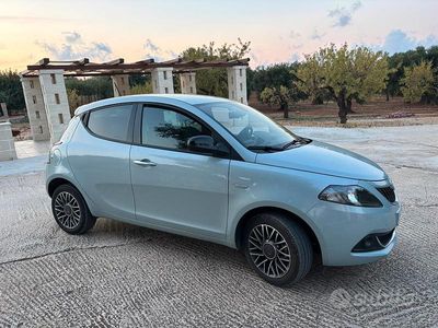 Usata Lancia Ypsilon Gold 69 CV (50 kW) 2023 Utilitaria