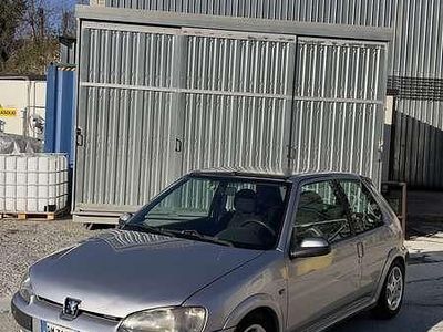 Usata Peugeot 106 Sport 60 CV (44 kW) 2002 Argento Utilitaria