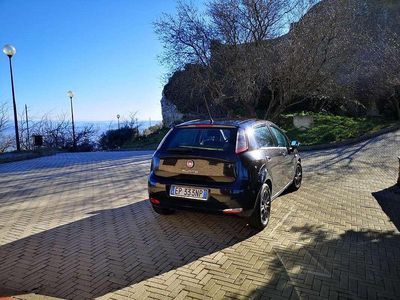 Usata Fiat Punto Evo Dynamic 95 CV (69 kW) 2012 Utilitaria