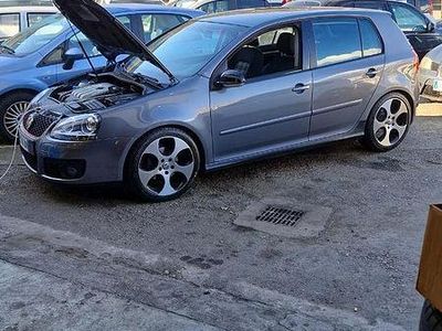 Usata VW Golf IV 2004 Grigio Berlina