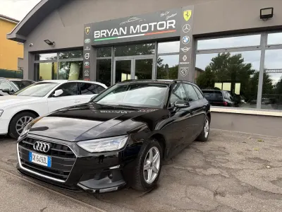 Usata Audi A4 Advanced 135 CV (99 kW) 2022 Nero Station wagon