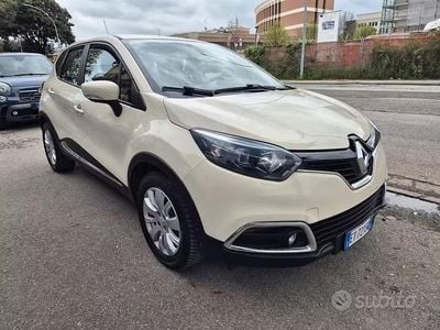 Occasion Renault Captur 90 ch (66 kW) 2014 Beige SUV
