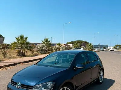 Usata VW Golf VII Highline 110 CV (80 kW) 2016 Bluazzurro Berlina
