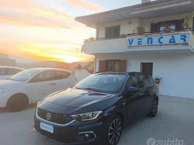 Usata Fiat Tipo Lounge 120 CV (88 kW) 2018 Blu Station wagon