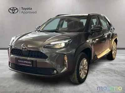 Usata Toyota Yaris Hybrid Active 116 CV (85 kW) 2025 Grigio Pick-up
