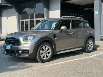 Usata Mini Countryman 102 CV (75 kW) 2017 Grigio SUV