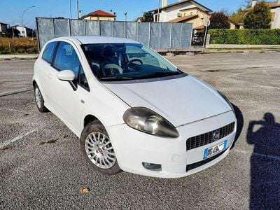 Usata Fiat Grande Punto Active 65 CV (47 kW) 2008 Utilitaria