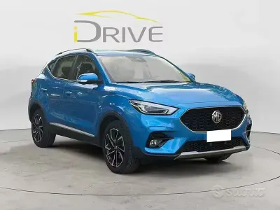 Usata MG ZS Luxury 106 CV (77 kW) 2024 Blu SUV