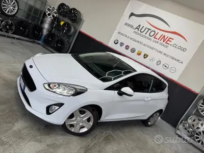 Usata Ford Fiesta 86 CV (63 kW) 2020 Bianco Utilitaria