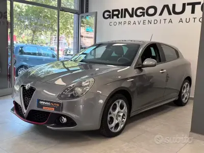 Usata Alfa Romeo Giulietta Super 120 CV (88 kW) 2017 Grigio Utilitaria
