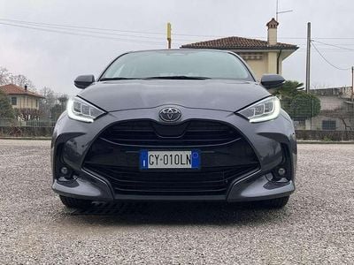 Usata Toyota Yaris Hybrid Trend 116 CV (85 kW) 2025 Berlina