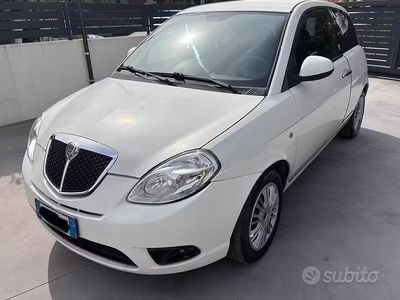 Usata Lancia Ypsilon 2010 Utilitaria