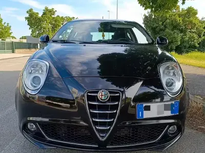 Usata Alfa Romeo MiTo 85 CV (62 kW) 2014 Nero Utilitaria