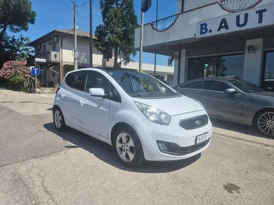 Usata Kia Venga 90 CV (66 kW) 2014 Other Utilitaria