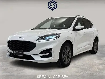 Usata Ford Kuga ST-Line 120 CV (88 kW) 2022 Bianco SUV