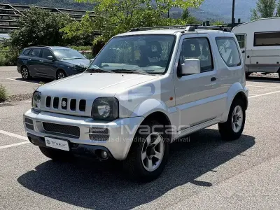 Usata Suzuki Jimny 85 CV (62 kW) 2007 Grigio SUV
