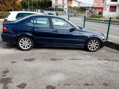 Usata BMW 320 2004 Blu Berlina