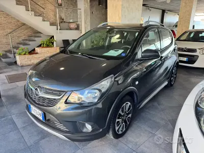Usata Opel Karl Rocks 73 CV (53 kW) 2018 Grigio Utilitaria