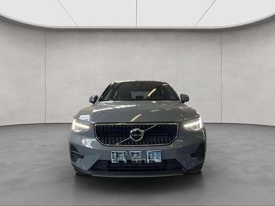 Usata Volvo XC40 Momentum 150 CV (110 kW) 2021 Grigio SUV