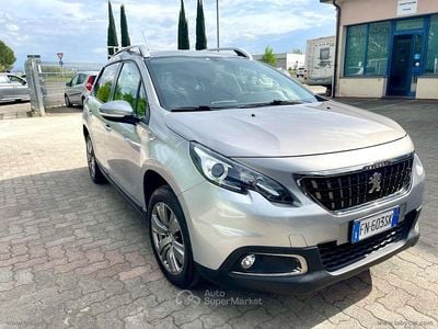 Usata Peugeot 2008 Active 99 CV (72 kW) 2018 Gray SUV