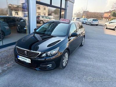 Usata Peugeot 308 SW Allure 131 CV (96 kW) 2020 Nero Station wagon