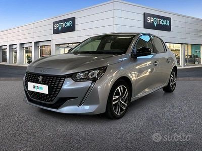 Usata Peugeot 208 Allure 101 CV (74 kW) 2023 Grigio Utilitaria