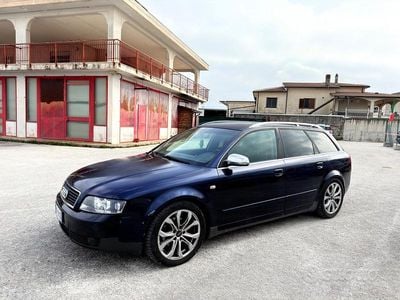 Usata Audi A4 130 CV (95 kW) 2005 Blu Station wagon