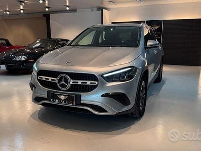 Usata Mercedes GLA180 Advanced 116 CV (85 kW) 2024 Grigio SUV