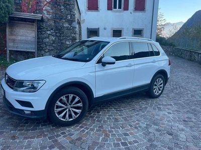 Usata VW Tiguan Business 125 CV (91 kW) 2017 Bianco SUV