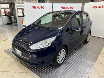 Usata Ford B-MAX 75 CV (55 kW) 2016 Blu Monovolume