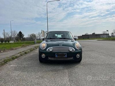 Usata Mini Cooper Chili 120 CV (88 kW) 2007 Verde Utilitaria