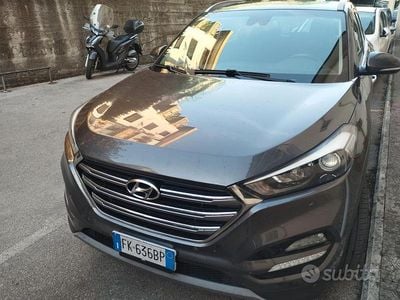 Usata Hyundai Tucson 141 CV (103 kW) 2017 Marrone SUV