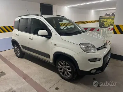 Usata Fiat Panda 4x4 95 CV (69 kW) 2017 Utilitaria