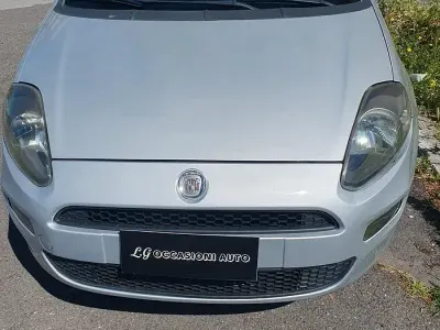 Usata Fiat Punto Evo S 95 CV (69 kW) 2012 Grigio Utilitaria