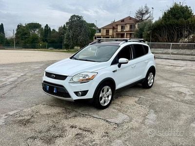 Usata Ford Kuga Titanium 136 CV (100 kW) 2010 Bianco SUV
