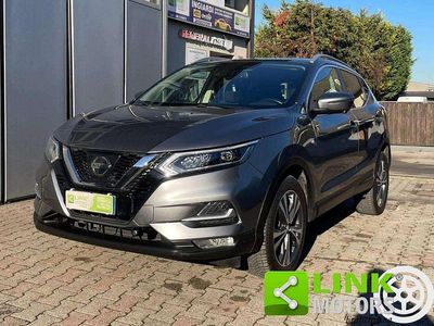 Usata Nissan Qashqai N-Connecta 116 CV (85 kW) 2017 Grigio SUV