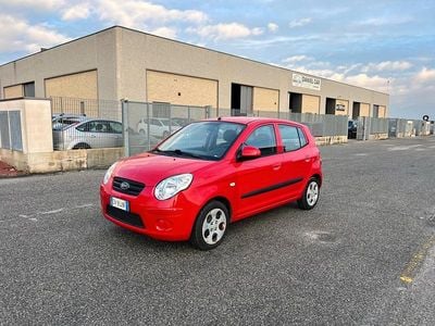Usata Kia Picanto 59 CV (43 kW) 2009 Rosso Utilitaria
