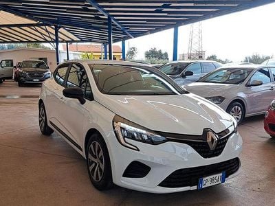 Usata Renault Clio V Equilibre 66 CV (48 kW) 2023 Bianco Berlina