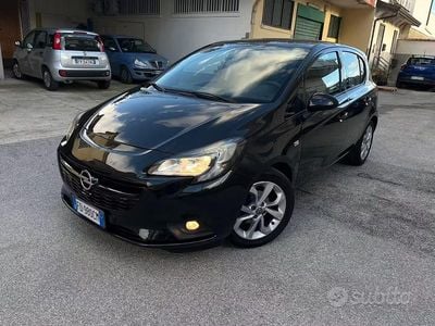Usata Opel Corsa 90 CV (66 kW) 2016 Nero Utilitaria