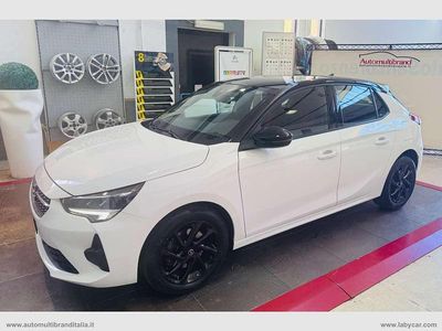 Usata Opel Corsa GS Line 101 CV (74 kW) 2022 Bianco Berlina