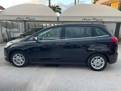 Usata Ford Grand C-Max Titanium 150 CV (110 kW) 2015 Nero Monovolume