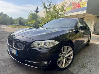 Usata BMW 525 Luxury Line 218 CV (160 kW) 2015 Nero Station wagon