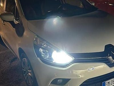 Usata Renault Clio IV 75 CV (55 kW) 2016 Bianco Utilitaria